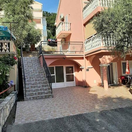 Apartment Pavle Perovic Sveti Stefan Εξωτερικό φωτογραφία