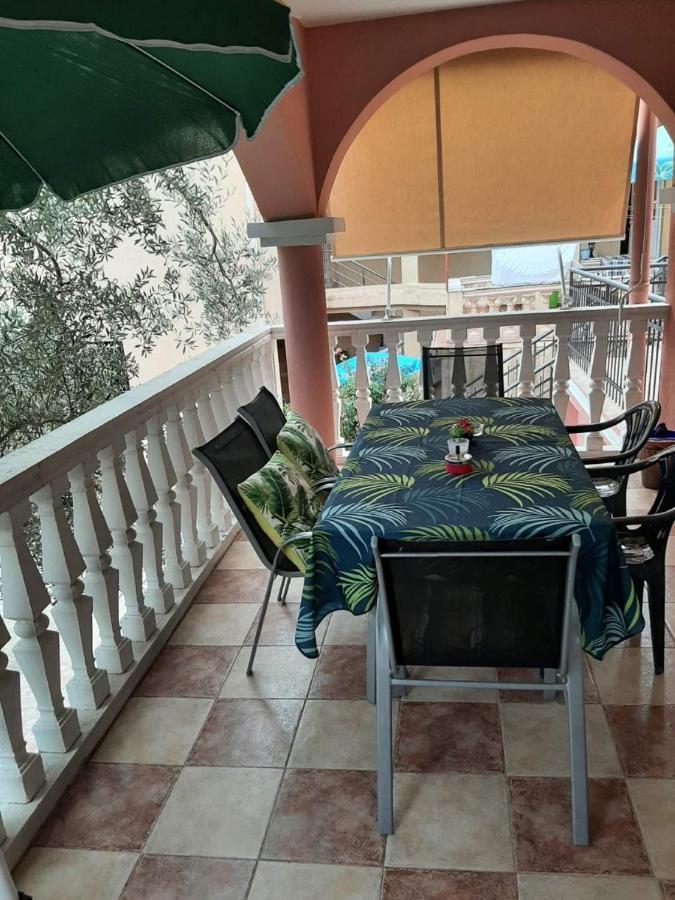 Apartment Pavle Perovic Sveti Stefan Εξωτερικό φωτογραφία